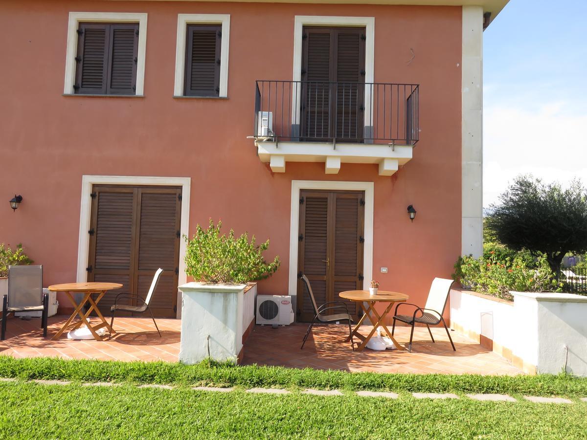 Case Vacanze Residence Trinacria أتشيريالي المظهر الخارجي الصورة
