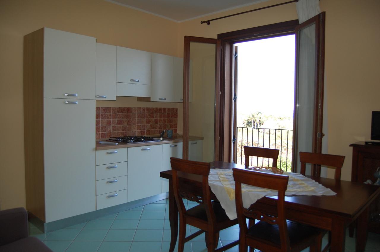 Case Vacanze Residence Trinacria أتشيريالي المظهر الخارجي الصورة
